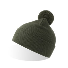 Шапка вязаная двойная Wind-S, с отворотом и помпоном, оливковый, 100% переработанный полиэстер Шапка вязаная двойная Wind-S, с отворотом и помпоном, оливковый, 100% переработанный полиэстер